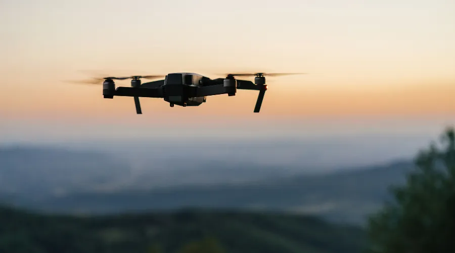 Unbemannte Luftfahrtsysteme: Firmware-Architekturen und die Wahl des Failsafe-Verhaltens